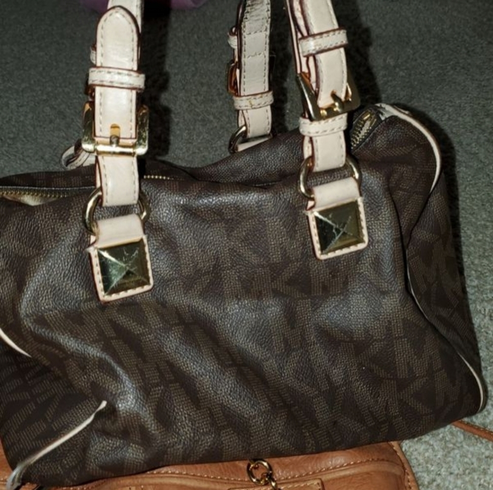 Michael Kors purse